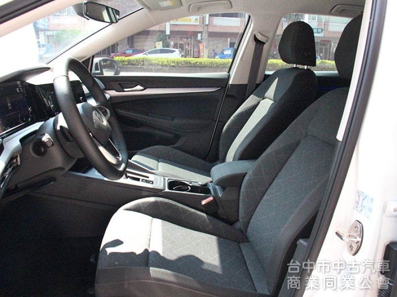 ⭕2023年式超低里程✅全車原鈑件✅IQ DRIVE輔助✅1.0省油省稅金⭕可全貸✅ACC跟車✅車道維持✅盲點✅新車保固