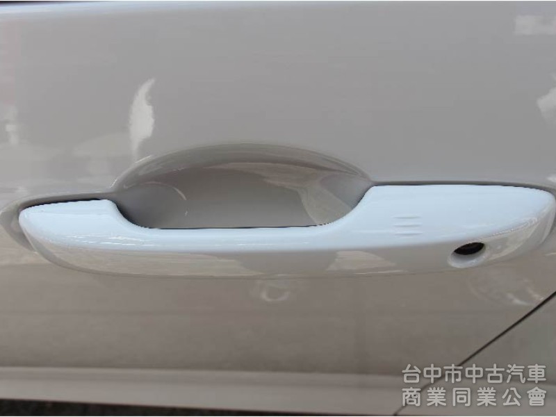  正2025出廠全台最低價⭕全車原漆原鈑件✅油電版✅實車實價刊登✅原廠保固中⭕摸門免鑰匙✅盲點偵測⭕新車利率⭕可全貸