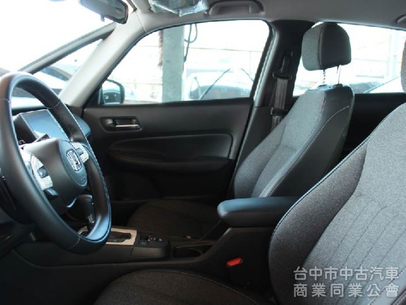  正2025出廠全台最低價⭕全車原漆原鈑件✅油電版✅實車實價刊登✅原廠保固中⭕摸門免鑰匙✅盲點偵測⭕新車利率⭕可全貸