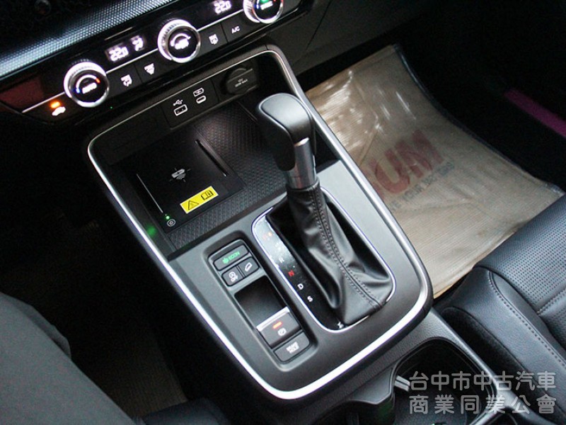 ⭕正25年出廠S版⭕僅跑6000根本就是新車⭕全車原漆原鈑件✅可全額貸✅新車利率✅電尾門⭕LV2跟車⭕盲點偵測⭕電動椅