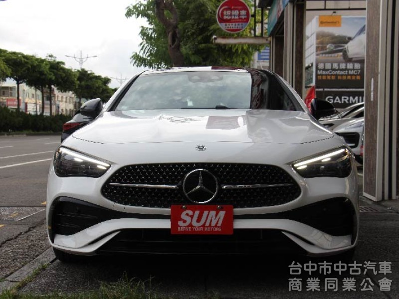 ⭕保證是全省最低價最高階⭕正25年全新車CLE300 四輪傳動✅全滿配車款✅多光束✅抬顯✅柏林✅夜色套件✅未領牌新車利率