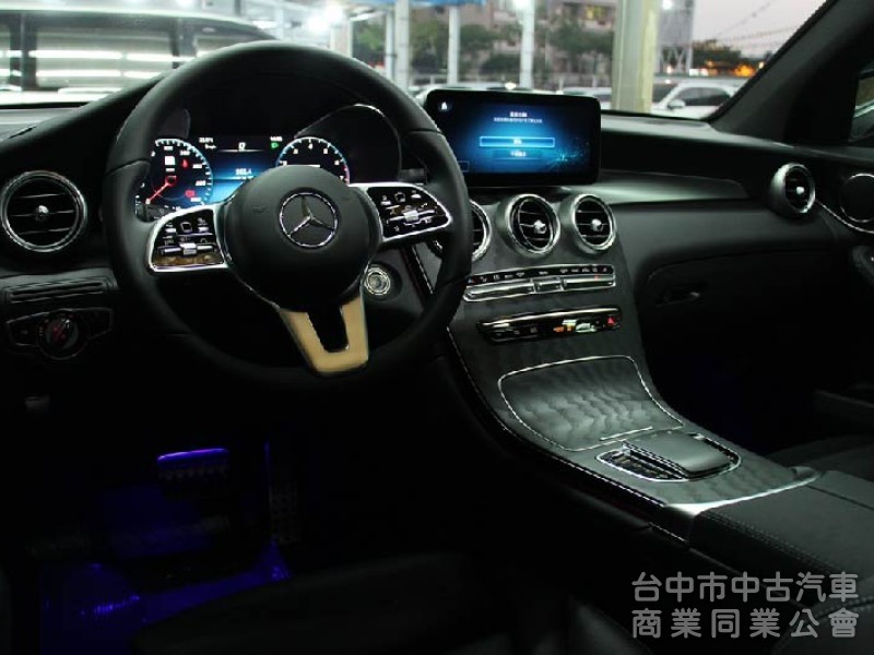 ⭕秒殺釋出⭕低里程精品⭕全車原漆⭕僅跑2.9萬公里✅ACC跟車✅20吋鋁圈✅360環景✅多光束頭燈✅夜色套件⭕可全額貸