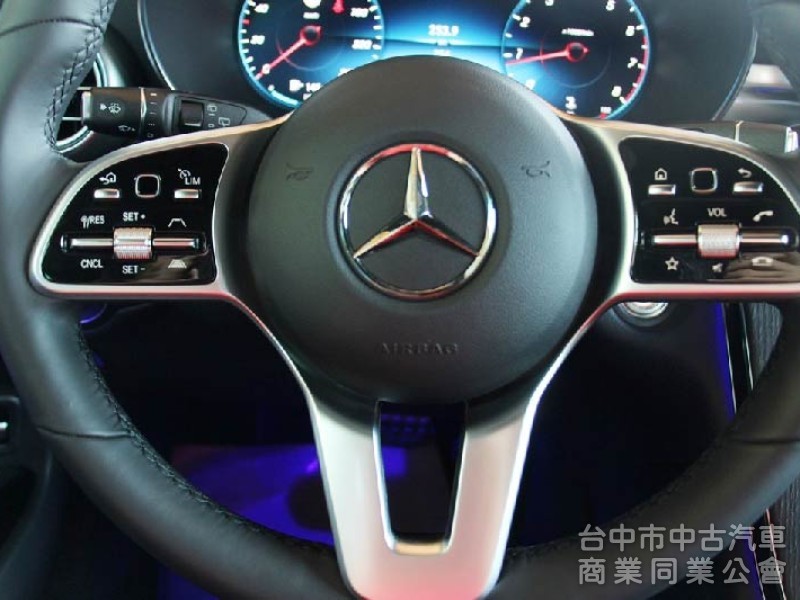 ⭕秒殺釋出⭕低里程精品⭕全車原漆⭕僅跑2.9萬公里✅ACC跟車✅20吋鋁圈✅360環景✅多光束頭燈✅夜色套件⭕可全額貸