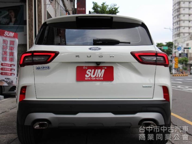 正25年⭕超低里程8000KM⭕根本新車⭕原鈑原漆✅ 360環景✅ B&o音響✅盲點✅電尾門✅無線充✅抬頭顯示⭕可全貸!