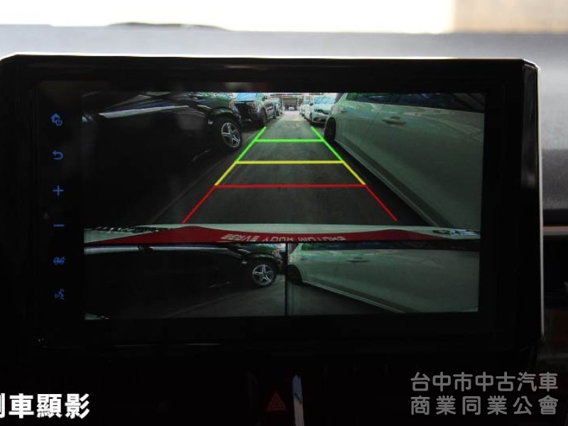 ⭕正25年出廠⭕油電豪華版✅無線CARPLAY✅倒車顯影✅盲點偵測✅全套免鑰匙✅全車原鈑件⭕全額貸⭕新車利率⭕原廠保固