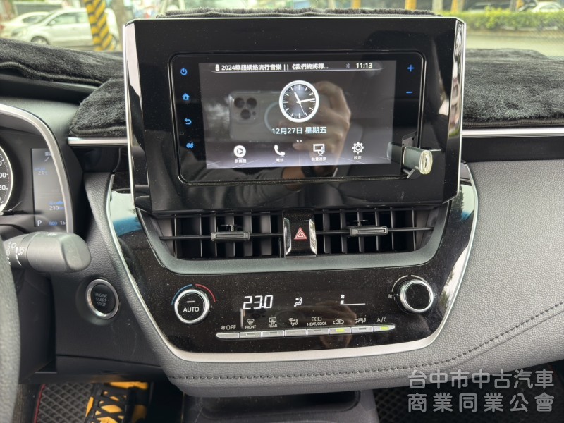 Toyota Altis(NEW) 1.8豪華+版  低里程 正一手 原鈑件 里程當然保證 免鑰匙啟動 ACC跟車 