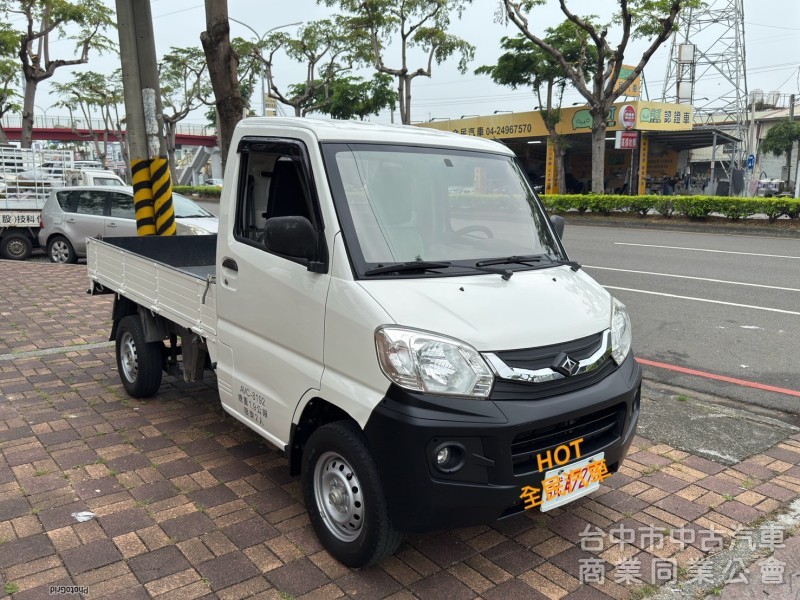 ERYCA 1.3 手排 框式 入檔 檔檔順暢 底盤安靜無異音 一手車 內裝乾淨 車況很健康