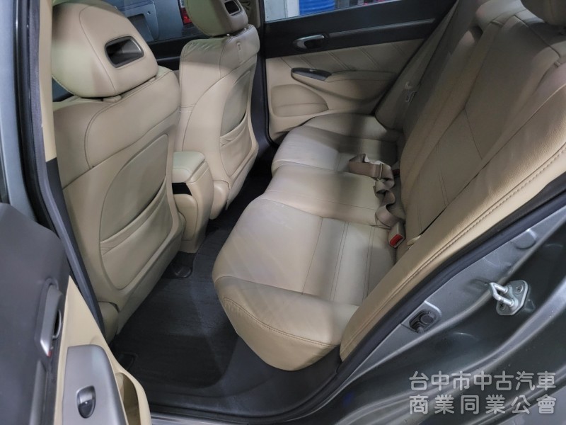 <車美汽車>2007 年 最美的八代 K12 1.8L 里程13萬，引擎乾淨無漏油，耐看耐操車款，天窗，快撥，恆溫。