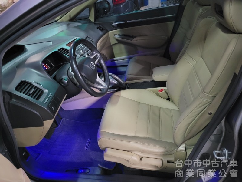 <車美汽車>2007 年 最美的八代 K12 1.8L 里程13萬，引擎乾淨無漏油，耐看耐操車款，天窗，快撥，恆溫。