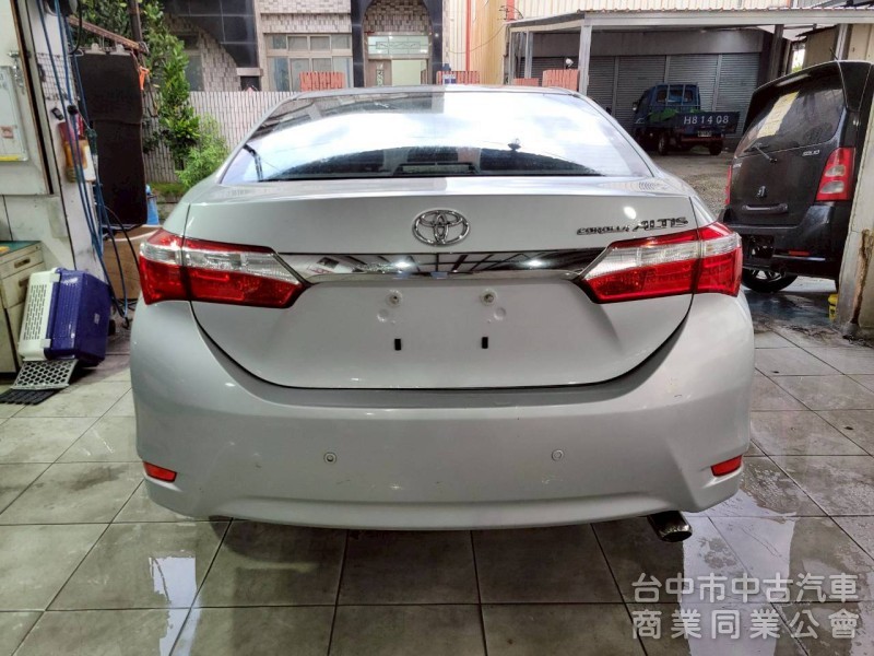 2014 年 Altis 1.8cc 恆溫，定速，原鈑件，無抽菸，可貸款