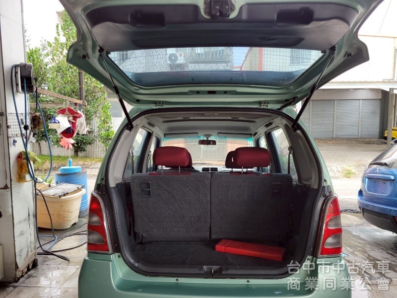 <車美汽車>2004 年 Solio 轎車版 里程14萬，引擎室無生鏽，EPS整理好，內裝乾淨，底盤安靜，車況很好。