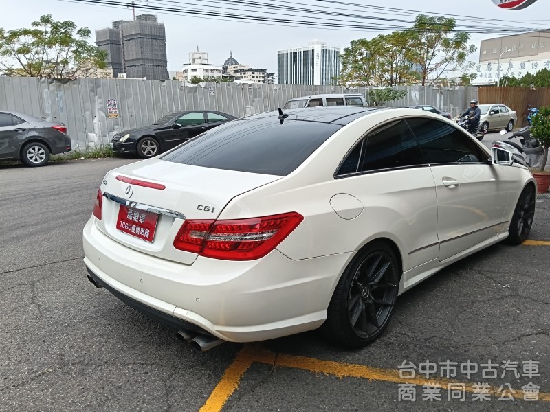 總代理11年E250，Coupe