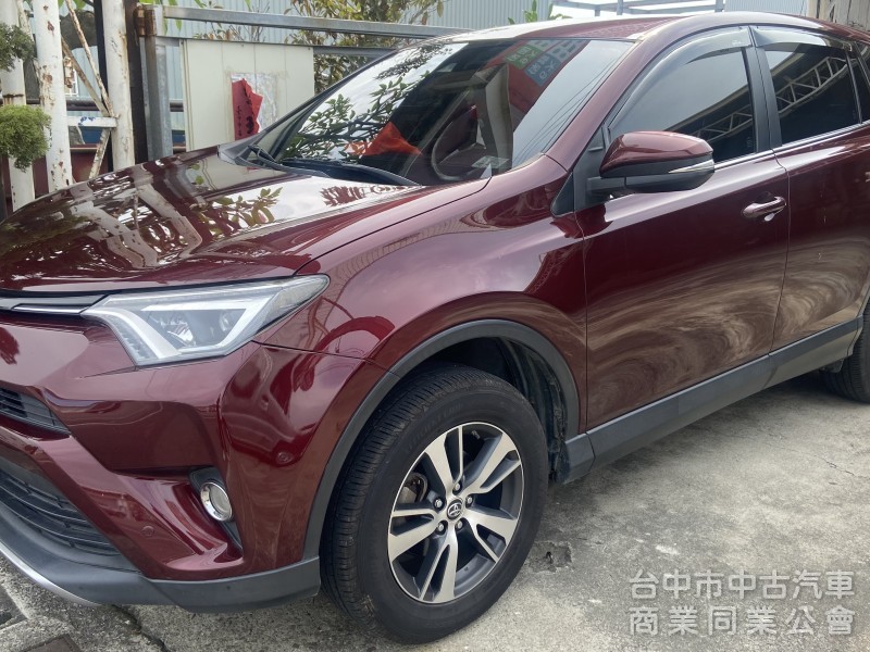 2017年式  Toyota 豐田    RAV-4  突顯SUV與生俱來的運動本質!!