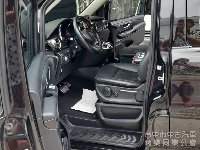 重光汽車  BENZ V250d-2017