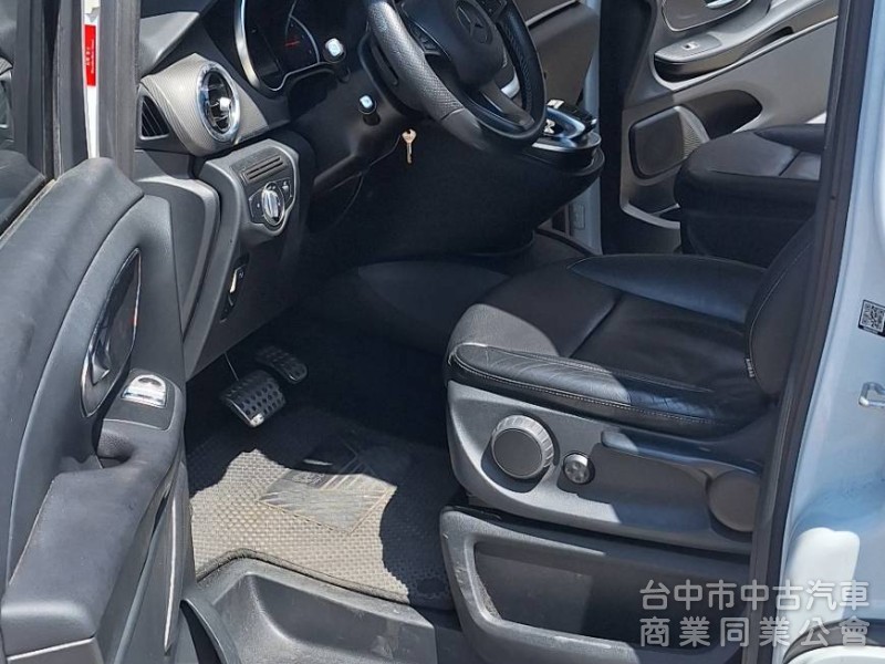 重光汽車  BENZ V250d-2017
