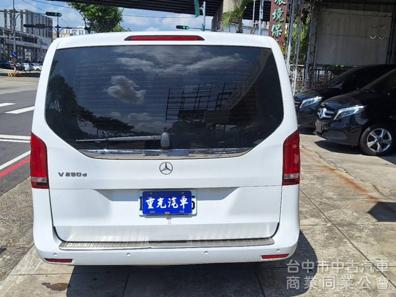 重光汽車  BENZ V250d-2017