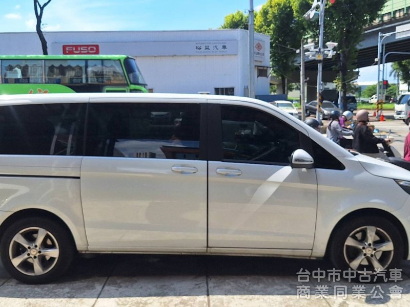 重光汽車  BENZ V250d-2017