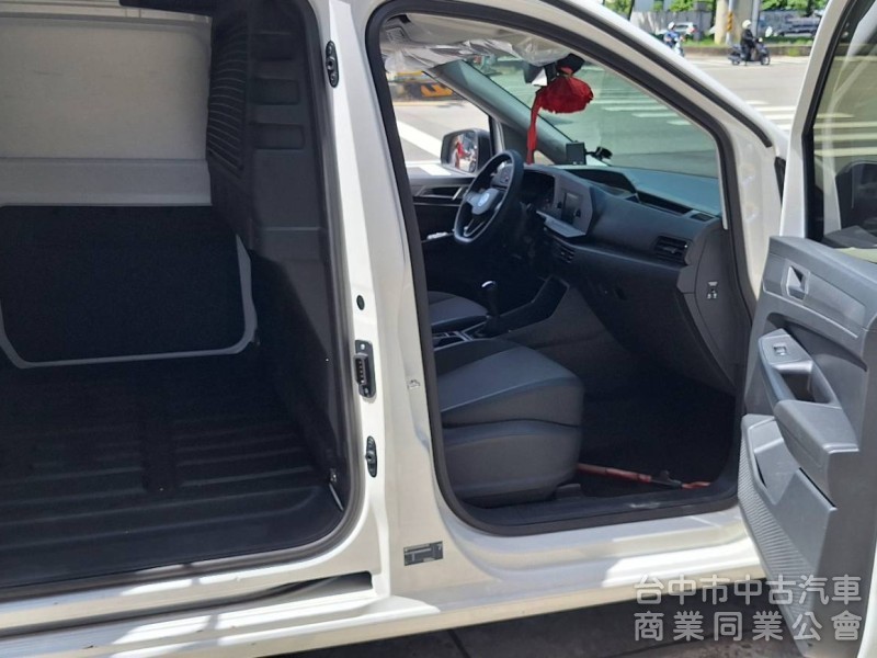 重光汽車  VW CADDY MAXI 1.5TSI手排6速-2023