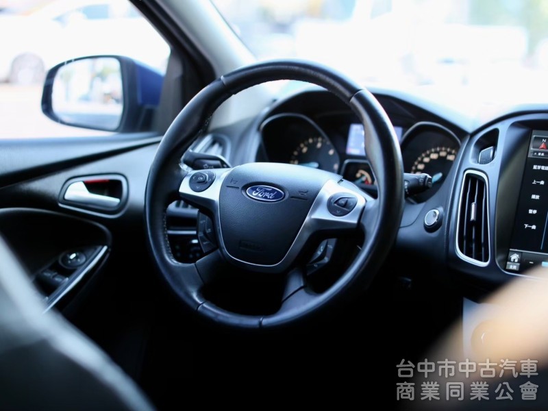 Ford Focus 5D 2015款 自手排 2.0L