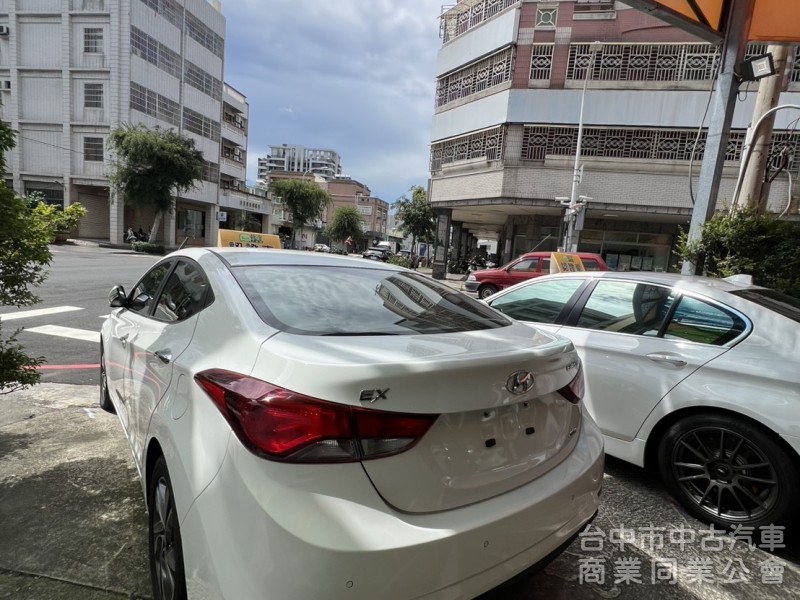 2015 Elantra Ex GLS 影音旗艦版