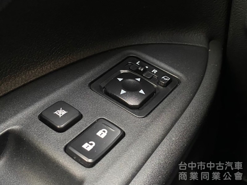 2016年 三菱 Outlander 經典版 2.4