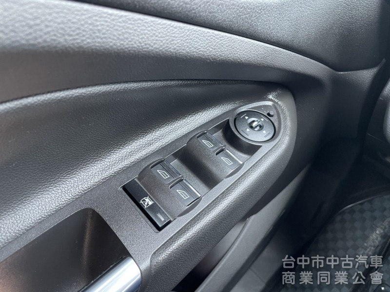 4WD 242P德制馬力（狠甩同級距車款） 搭載 ETVC彎道扭力智慧分配系統