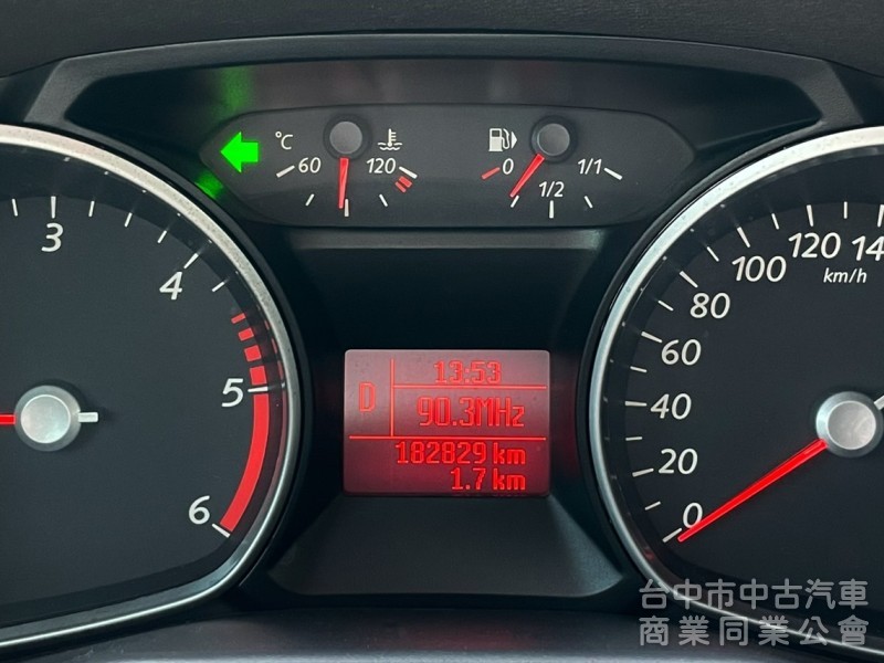 實車實價 里程保証 萊因鑑定 平均油耗 16.5公里/公升 搭載車身動態穩定系統