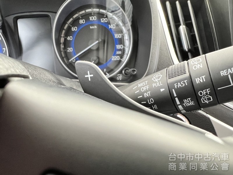 實車實價 里程保証 萊因鑑定 定速 恆溫 衛星導航 高階安卓機 Keyless