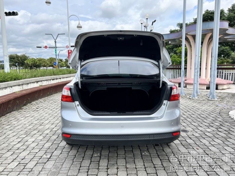 實車實價 里程保証 萊因鑑定 定速 防滑 頂規 搭載SYNC娛樂通訊整合系統
