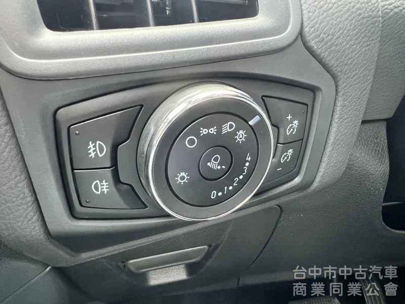 實車實價 里程保証 萊因鑑定 定速 防滑 頂規 搭載SYNC娛樂通訊整合系統
