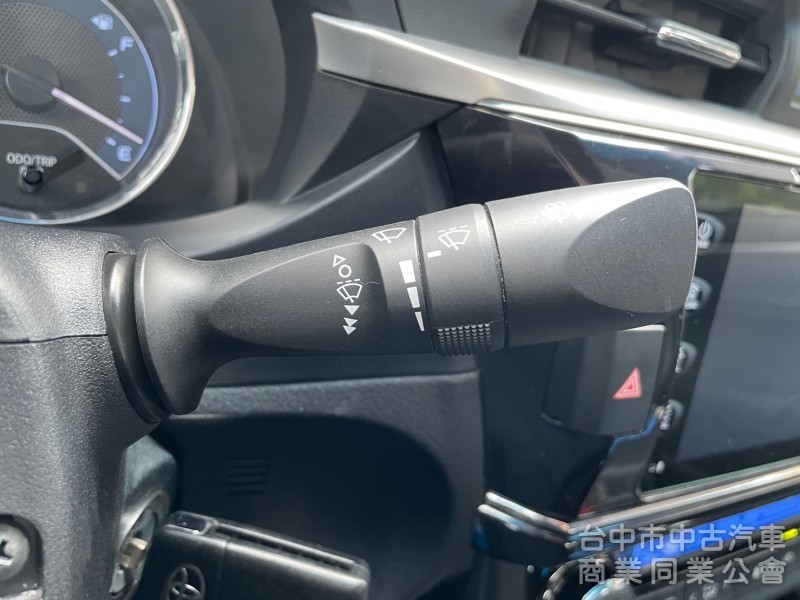 實車實價 里程保証 萊因鑑定  稱霸台灣車壇 最保值的車款 安全配備全面升級