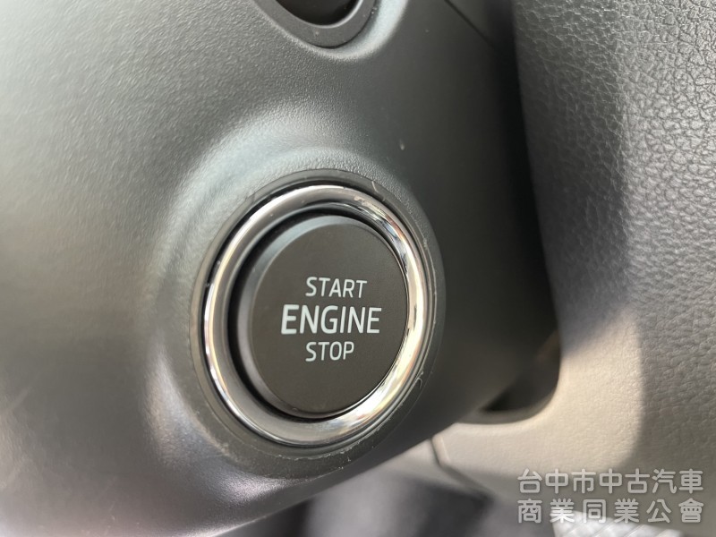 實車實價 里程保証 萊因鑑定 1.2T汽油渦輪 Combi旅行車 操控及安全兼具 省油省稅 大空間