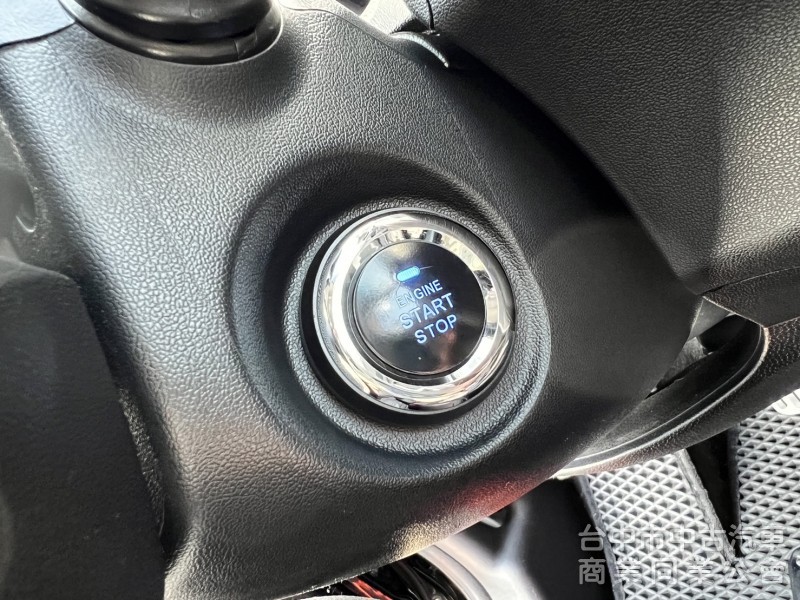 2015年 現代 TUCSON iX35 2.0柴油渦輪 小改款 尊貴版#盲點偵測