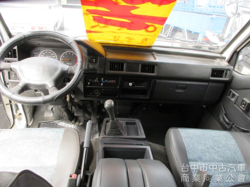 2010年得利卡 輪椅車