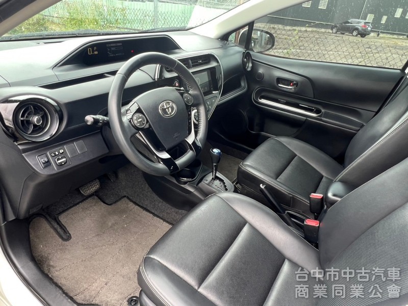 2021年 TOYOTA  Prius c  1.5      實車實價  認證車 原版件  可全額貸款