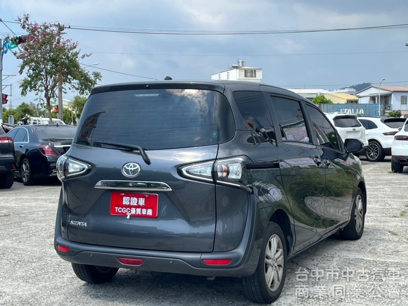 2022年 toyota   sienta  1.8 電動滑門 盲點 ikey 摸門  認證車