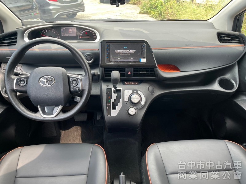 2022年 toyota   sienta  1.8 電動滑門 盲點 ikey 摸門  認證車