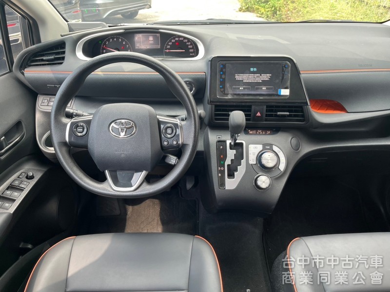 2022年 toyota   sienta  1.8 電動滑門 盲點 ikey 摸門  認證車