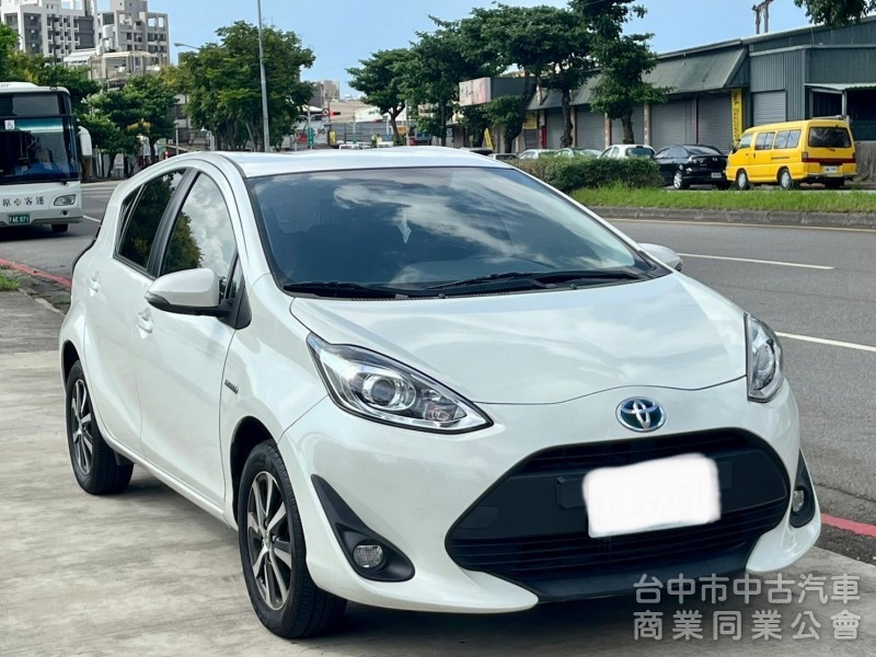 2019年 TOYOTA Prus c 1.5 