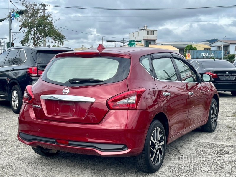 2022年 Nissan tiida 1.6  