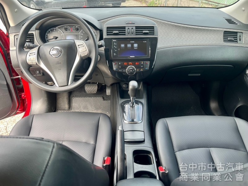 2022年 Nissan tiida 1.6  