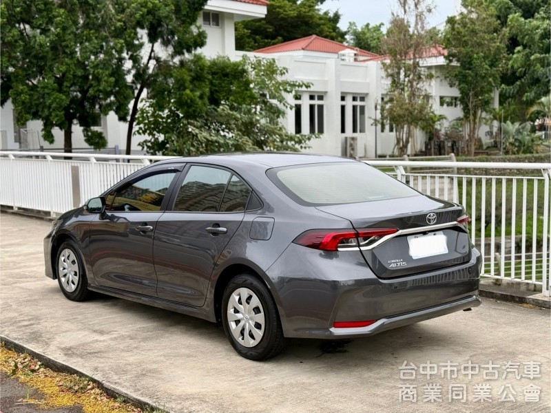 2020年 TOYOTA   ALTIS   1.8