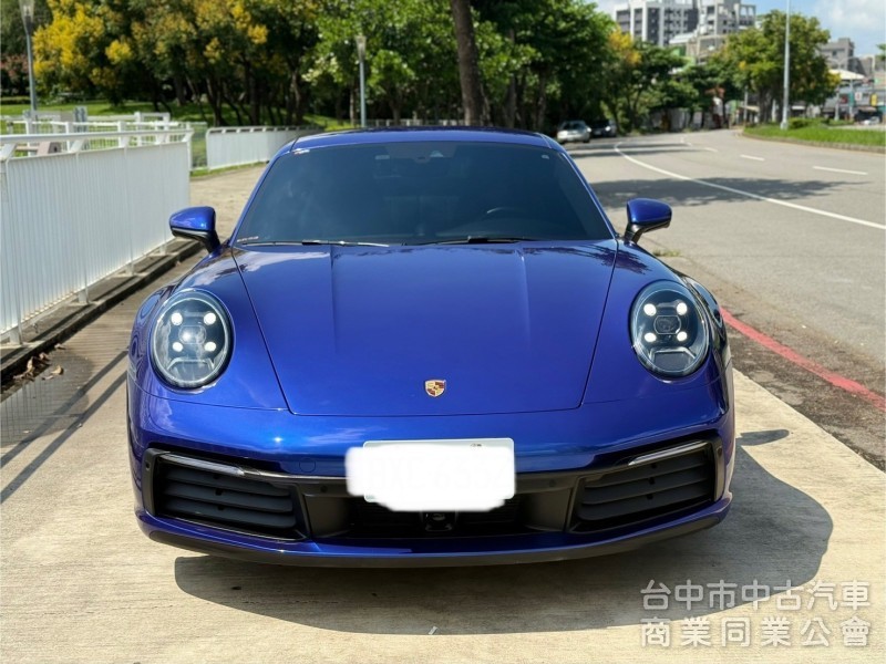 2021年 款  porsche  911