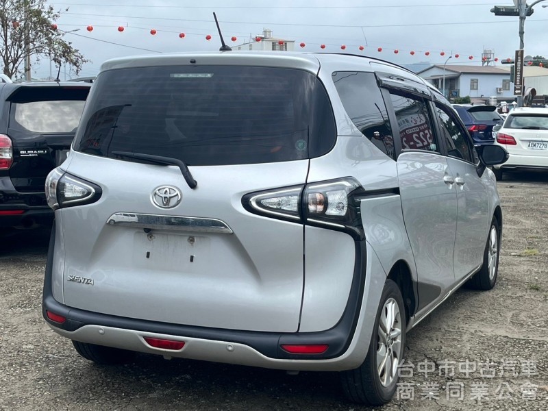 2021年 toyota  SIENTA  ikey 摸門 恆溫 定速  車道偏移  防撞輔助  電動滑門  