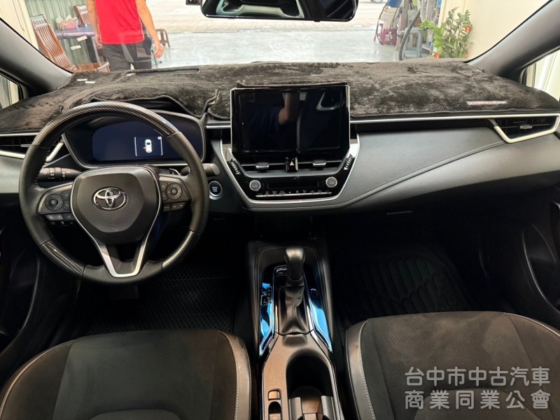 2023年 TOYOTA  corolla  sport  2.0 