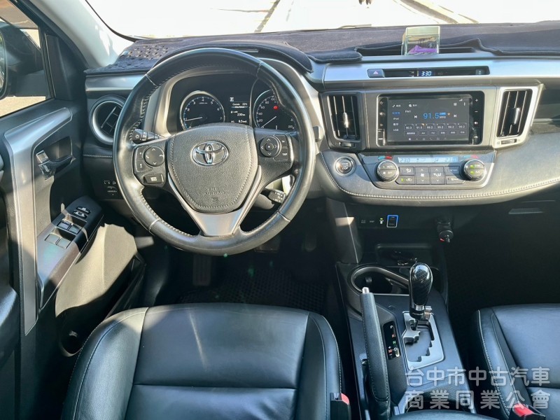 2017年 TOYOTA  RAV4 2.0 