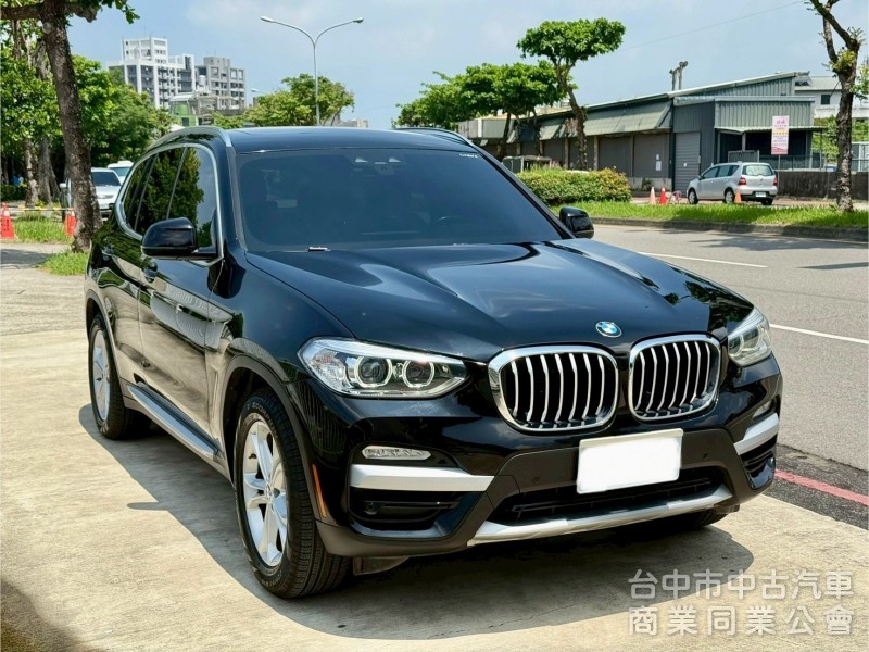 ikey 摸們  定速 全景天窗 電尾門 電動椅  方向盤加熱  車側盲點 車道偏移 電尾門  電動椅 