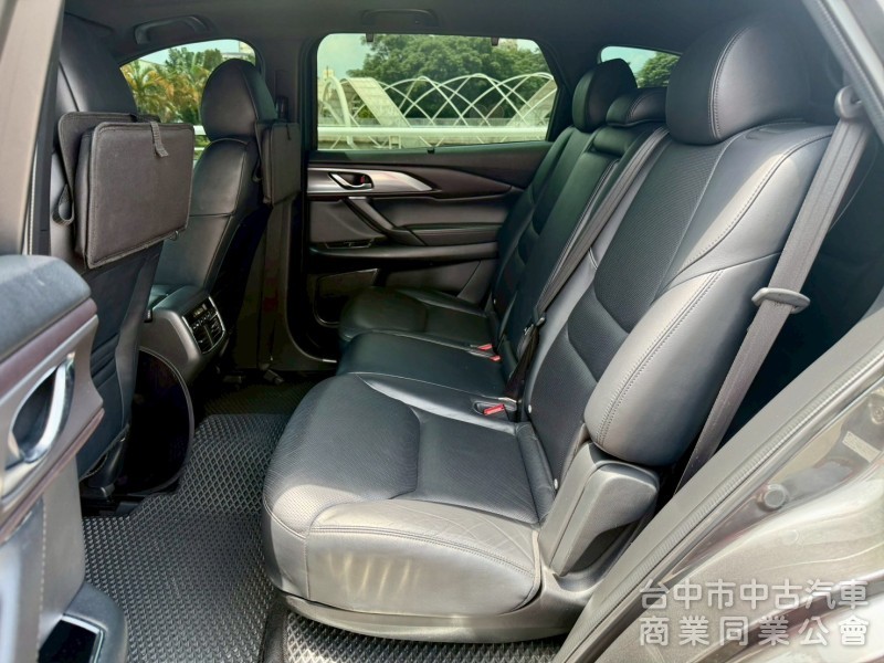 ikey  摸門  acc跟車定速   影音系統 BOSE音響   電動椅  電動尾門  