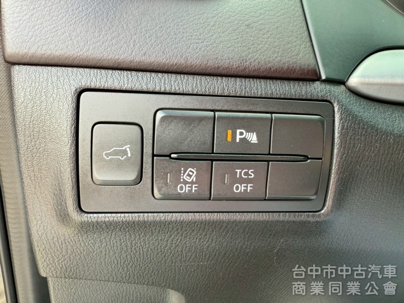 ikey  摸門  acc跟車定速   影音系統 BOSE音響   電動椅  電動尾門  
