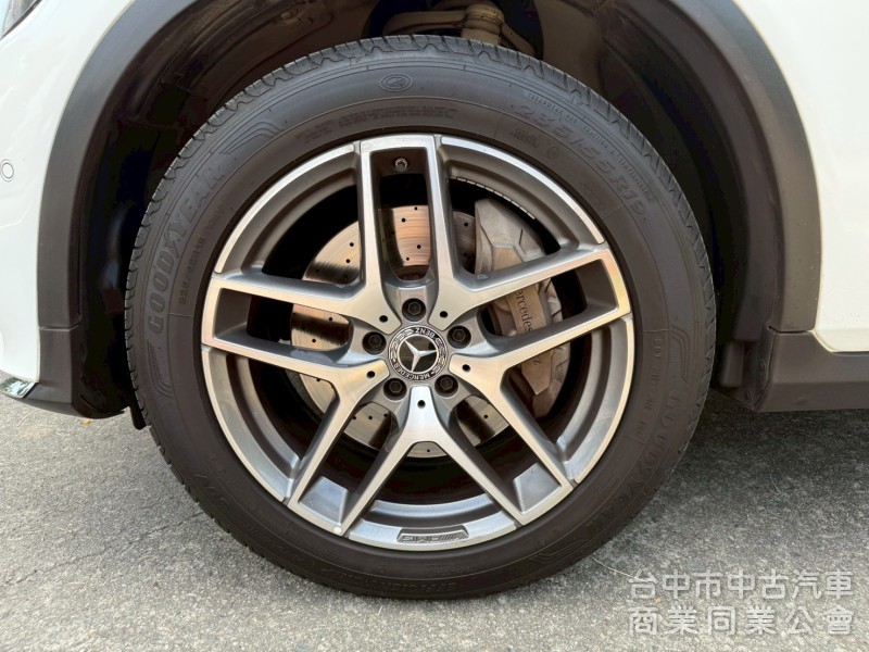 ikey  摸門  23p定速跟車  行車偏移  電動椅 盲點偵測  後做出風口  電動尾門 